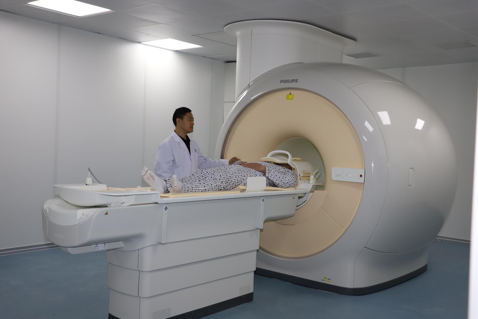 飛利浦磁共振2.JPG